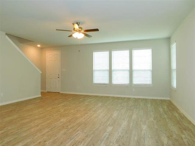 Building Photo - 3129 Solana Cir
