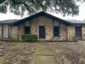 Building Photo - 2809 Dove Meadow Dr