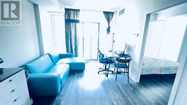 Building Photo - 10 De Boers Dr