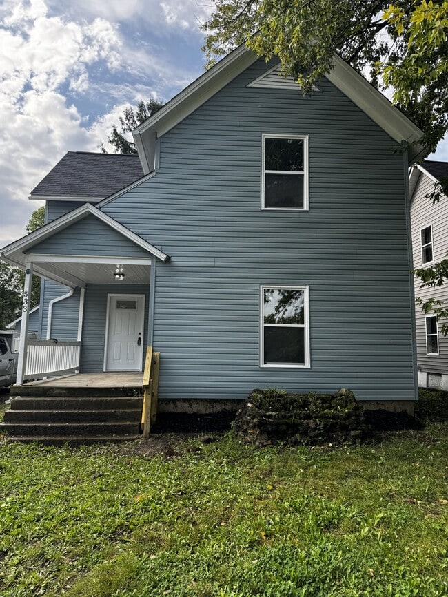 Building Photo - 533 W Auburn Ave