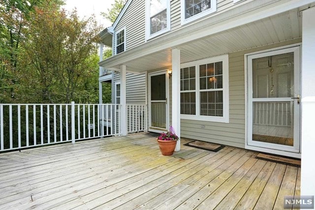Building Photo - 1127 Hyde Park Ct