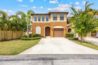 Building Photo - 1425 Lara Cir