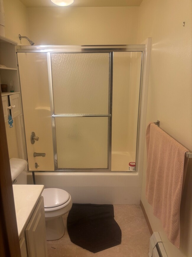 Building Photo - 360 Ridgeland Ave