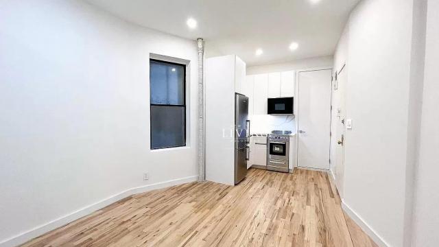 Foto principal - 1 bedroom in New York NY 10011