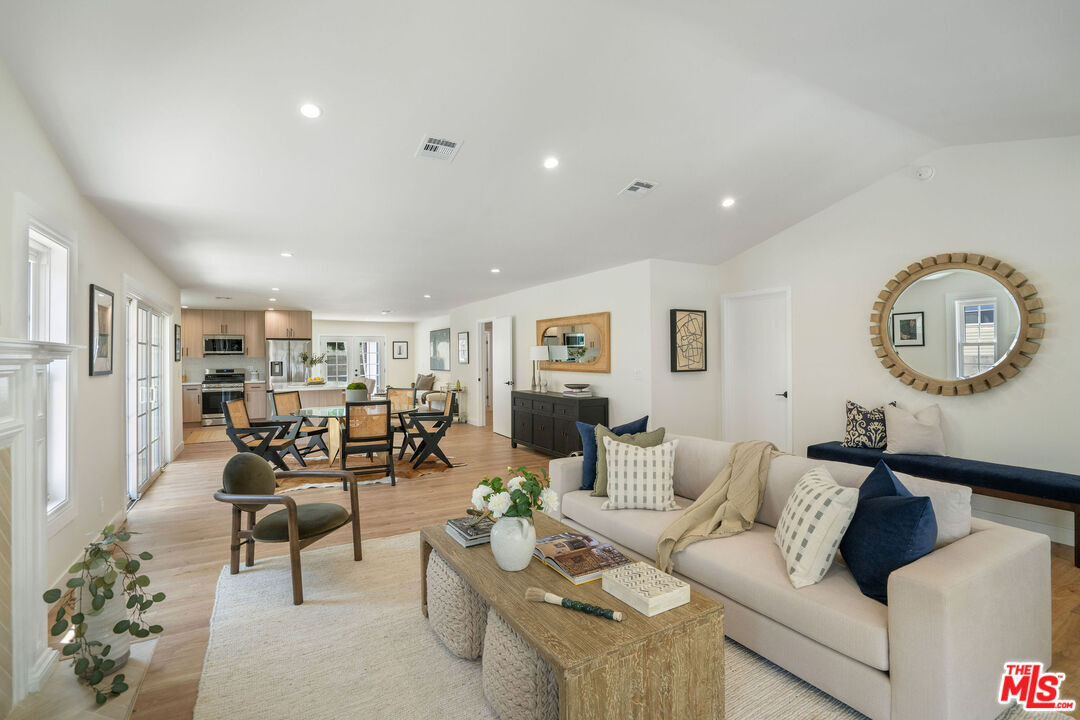 Foto principal - 325 Wilton Pl