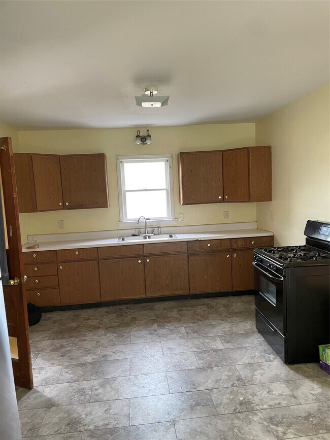 Foto del edificio - 167 Oak St