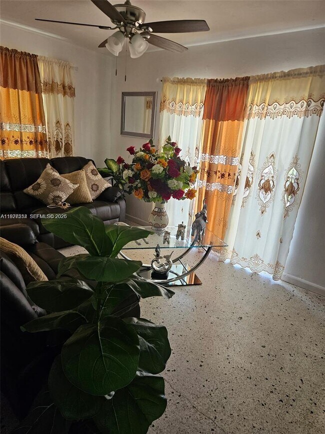 Foto del edificio - 1434 NW 2nd St