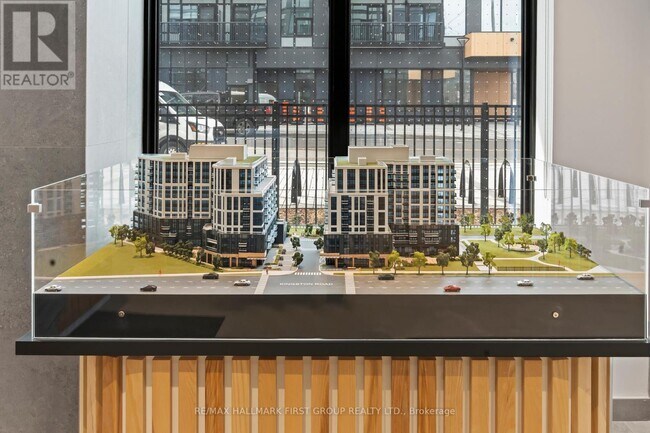 Building Photo - 7437 Kingston Rd