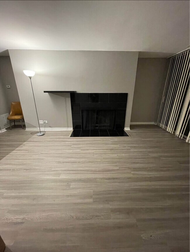 Apartamento de 1 dormitorio en Four Lakes - 5800 Oakwood Dr
