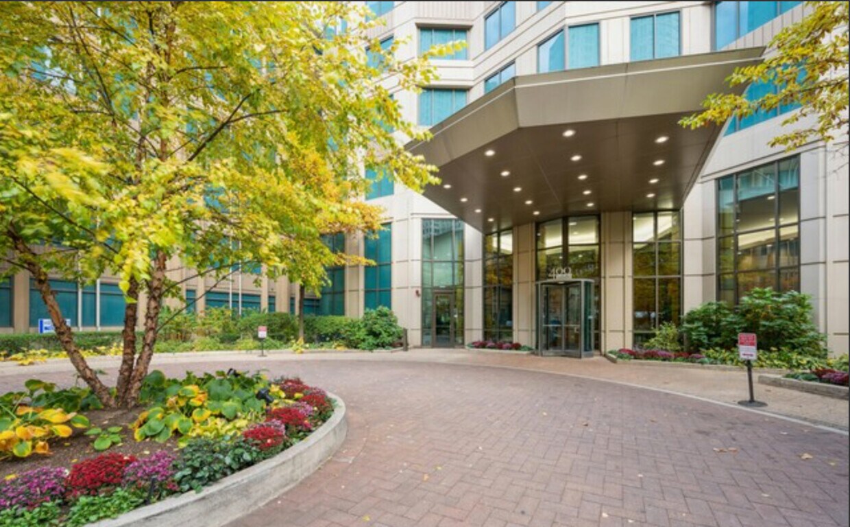 Foto principal - 400 N La Salle Dr