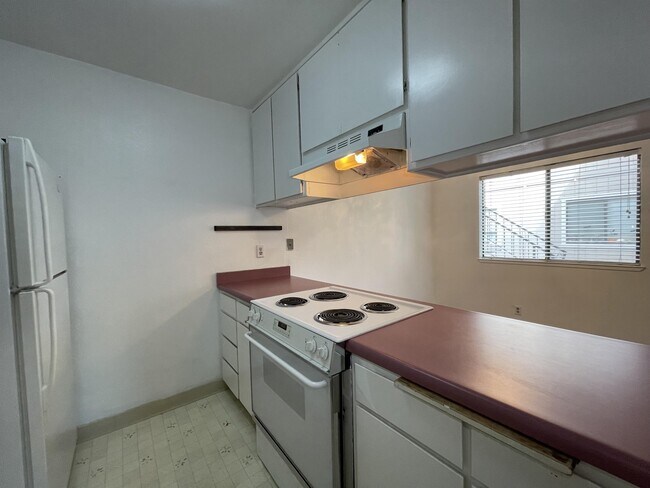 Foto del edificio - 2220 Notre Dame Blvd