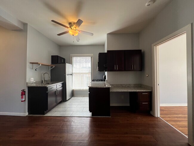 Foto del edificio - 2020 24th St