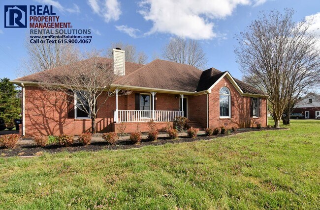Foto del edificio - * PENDING* Fantastic 3BR/2.5BA+Huge bonus ...