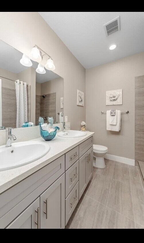 Foto del edificio - 955 Irem Way