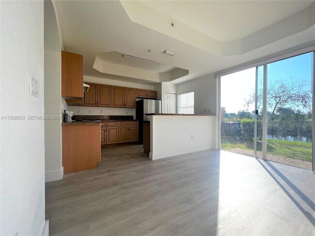 Foto del edificio - 1088 SW 144th Ave