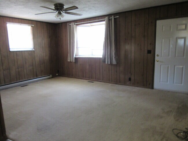 Building Photo - 3264 Mccoy Rd