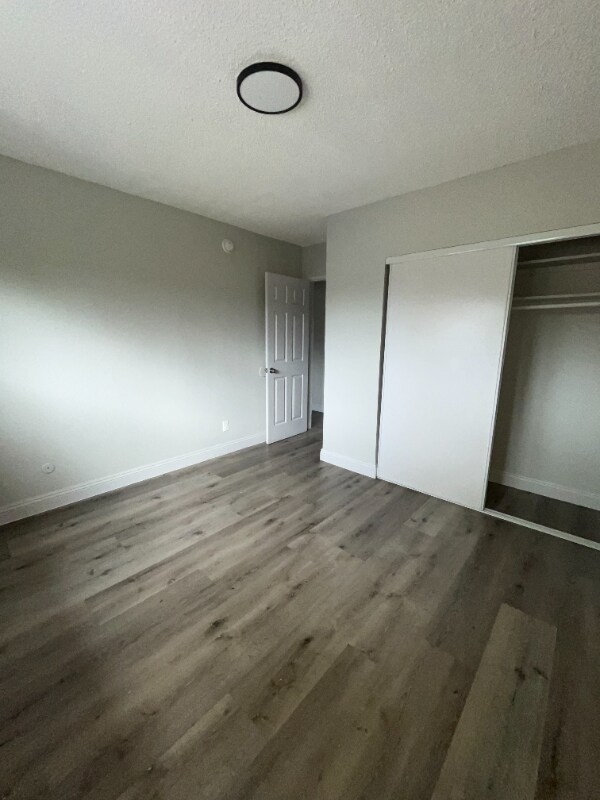 Foto del edificio - 648 W 92nd St