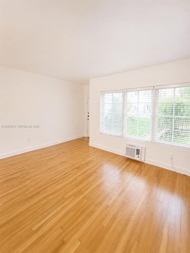 Foto del edificio - 322 25th St