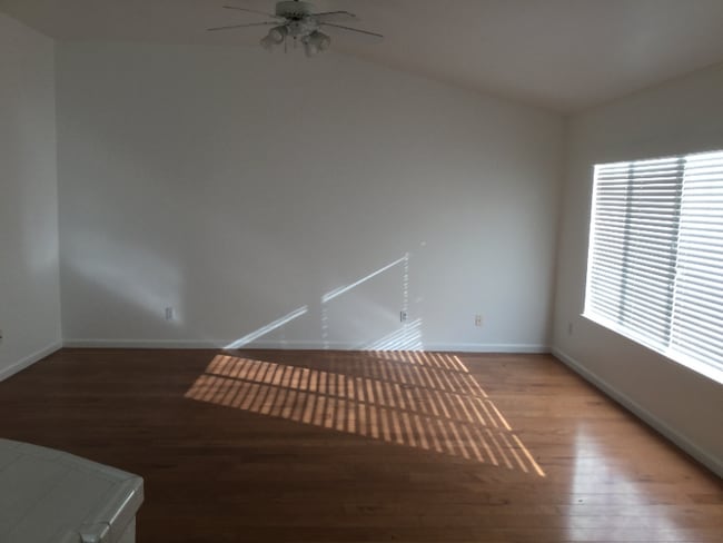 Building Photo - 5412 Etherington Ct