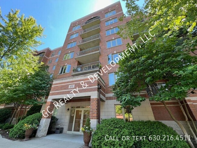 Foto del edificio - ***DES PLAINES - STONE GATE / 2 BDRM - 2 B...
