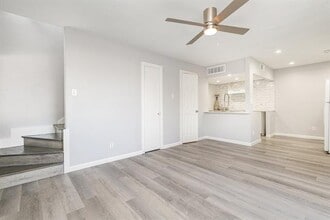 Building Photo - 12818 Midway Rd