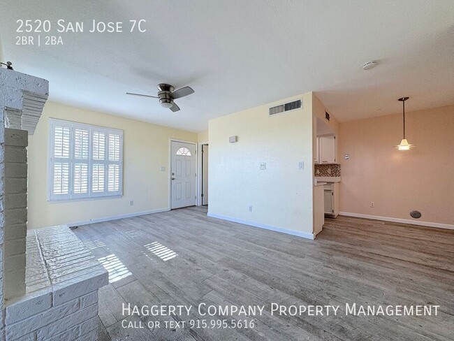 Building Photo - 2bed/1.5 Bath Condo close to Memorial Park...