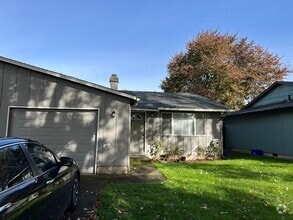 Building Photo - 4930 Bluebelle Way