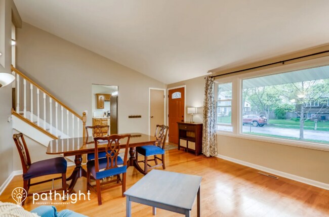 Building Photo - 554 Chatham Circle, Buffalo Grove, IL, 60089