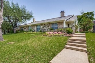 Building Photo - 10530 Pagewood Dr