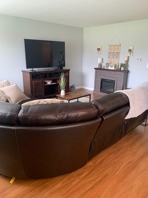 Foto del edificio - 2650 Brookwood Way Dr