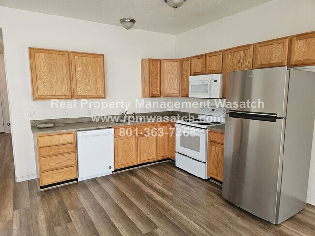 Foto del edificio - 2401 Big Village Ct
