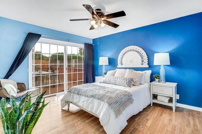 Foto del edificio - 3 br, 1 bath House - 1608 Moorpark Ave