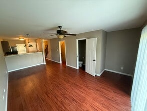 Building Photo - 108 W Zupan St
