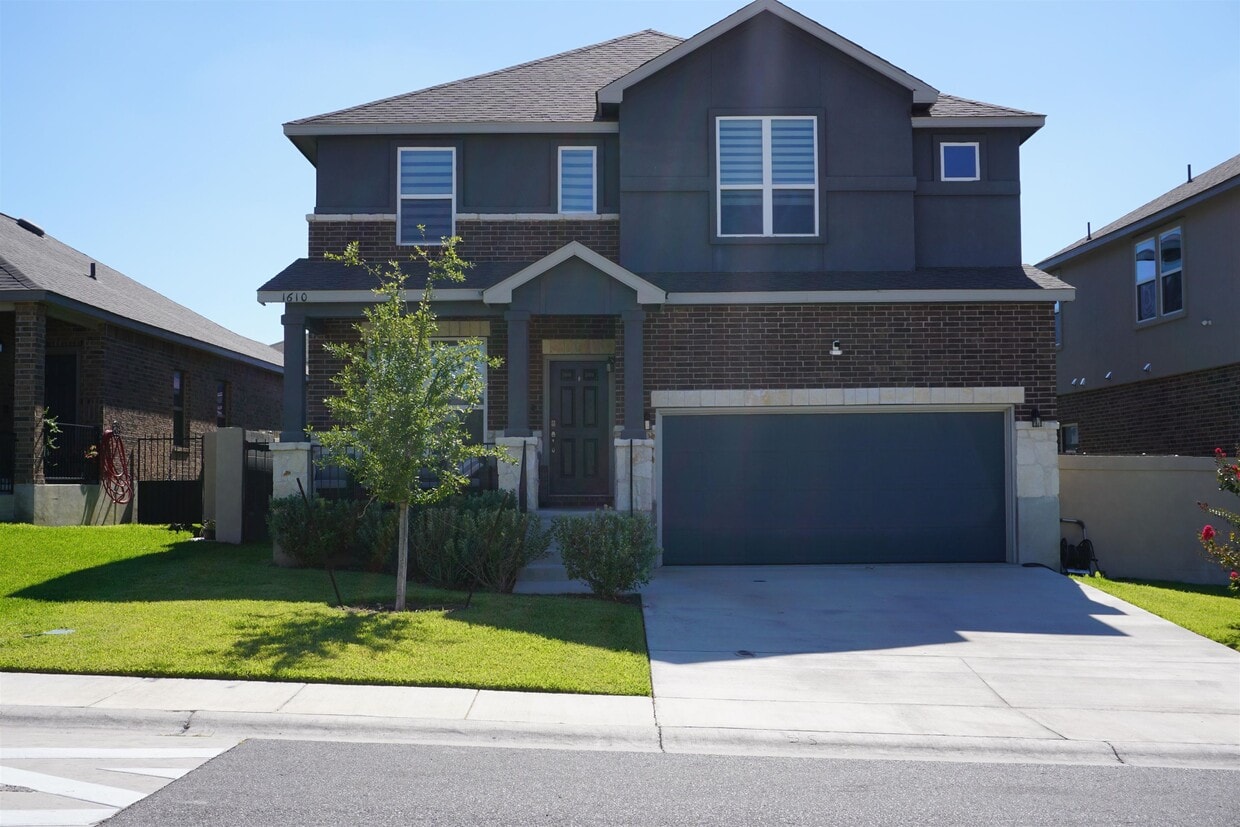 Foto principal - 1610 Alborada Dr.