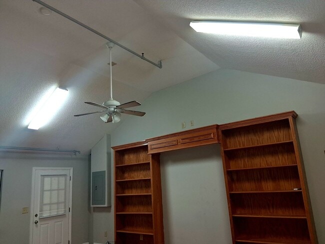 Interior Photo - Burlington Mill Apartments