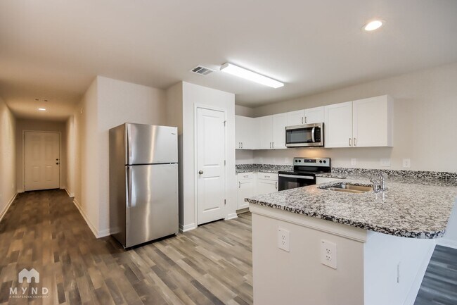 Foto del edificio - 15658 Briar Forest Dr