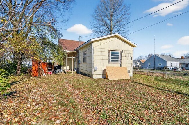 Foto del edificio - 2405 W 10th St