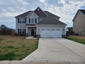 Building Photo - 403 Derrick Dr
