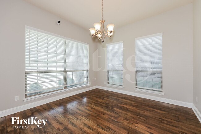 Foto del edificio - 614 Canvas Ct