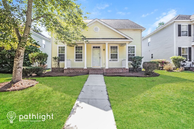 Foto principal - 1854 Lake Carolina Dr