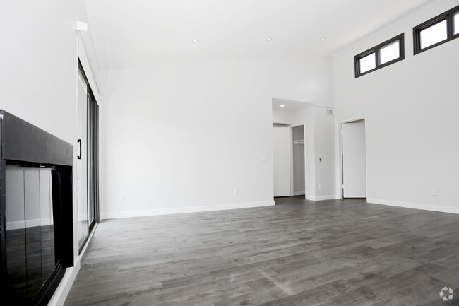 1HAB, 1BA - 750 ft² - Westchester Apartments