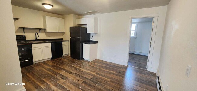 Building Photo - 1 Bedroom 1 Bathroom Apartment