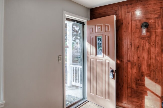 Photo - Aksarben Beauty House