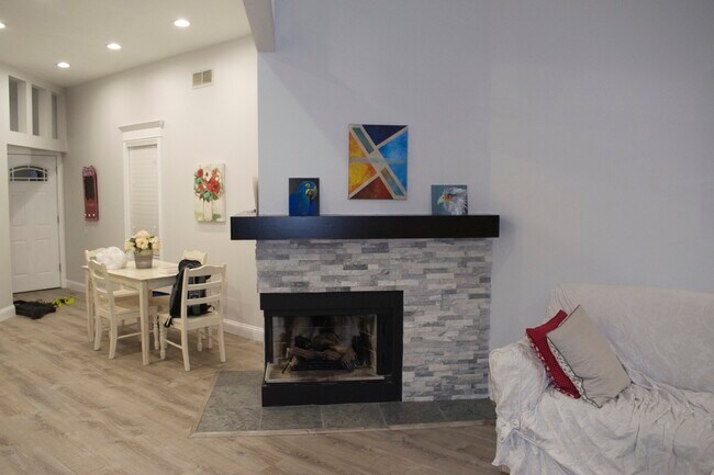 Living Area - 3412 Caroline St