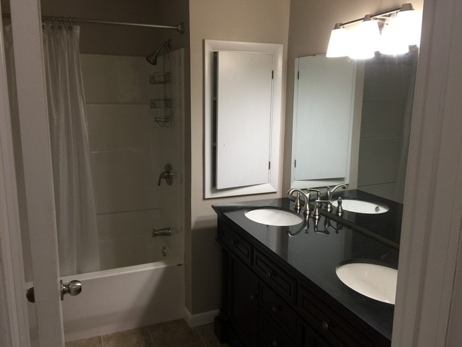 Building Photo - 222 Prospect Ave