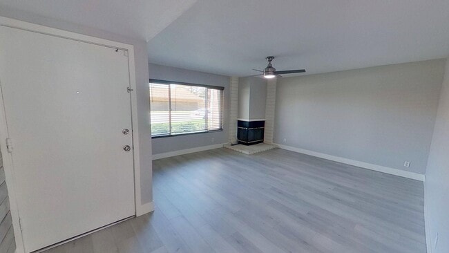 Foto del edificio - 6116 Hefley St
