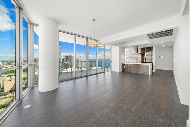 Foto del edificio - 1100 Biscayne Blvd