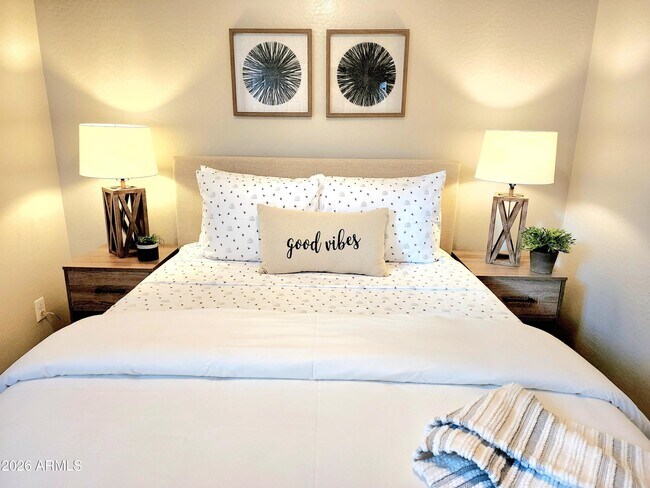 Foto del edificio - 5256 W Leodra Ln