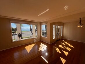 Building Photo - 3516 Crown Point Dr
