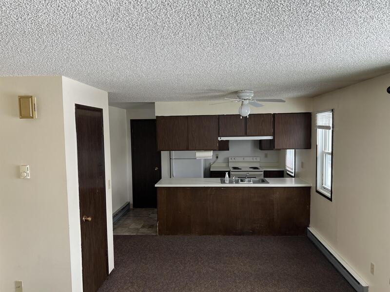 413 N Cherry St, Townsend, MT 59644 Condo for Rent in Townsend, MT